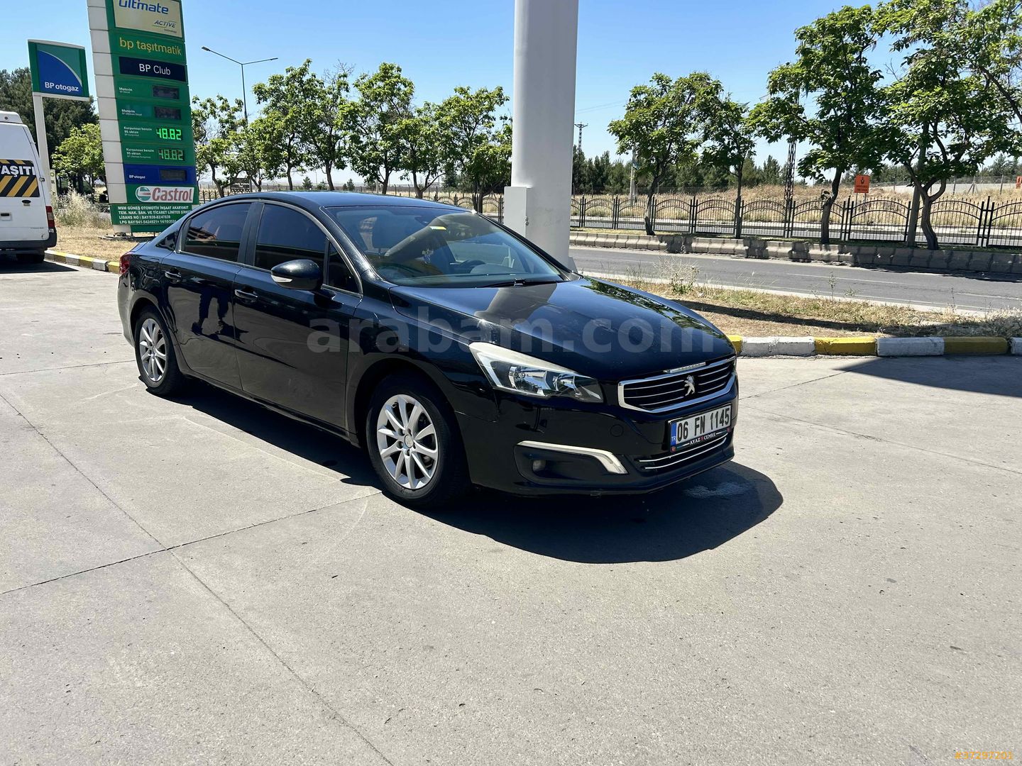 SAHİBİNDEN PEUGEOT 508 1.6 E-HDİ ACCESS 2015 MODEL  330.000 KM SİYAH