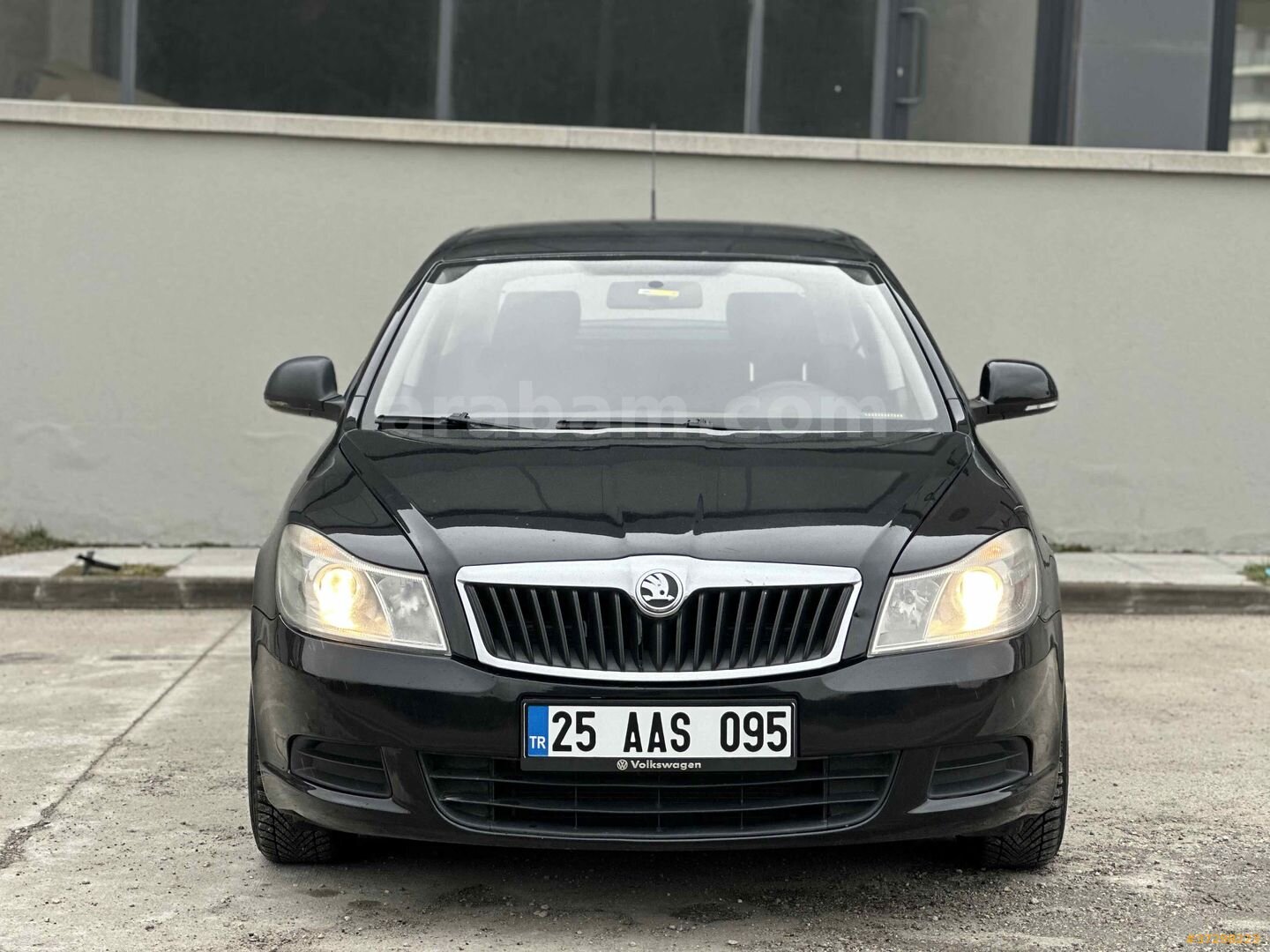 Sahibinden Skoda Octavia 1.6 TDI Ambiente 2010 Model Ankara 242.000 km Siyah 1