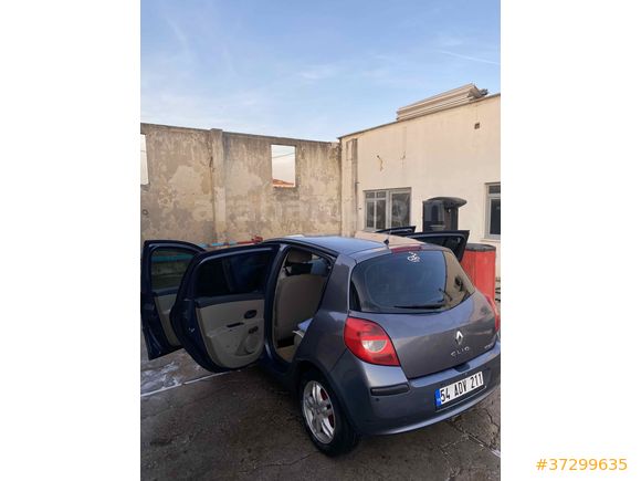 Sahibinden Renault Clio 1.2 HECBEK EXP 2006 Model  265.000 km Gri