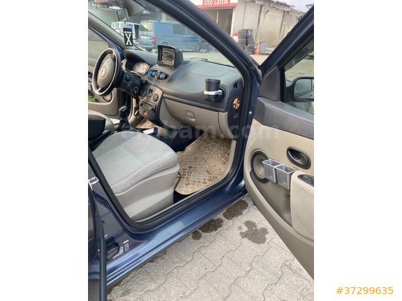 Sahibinden Renault Clio 1.2 HECBEK EXP 2006 Model  265.000 km Gri