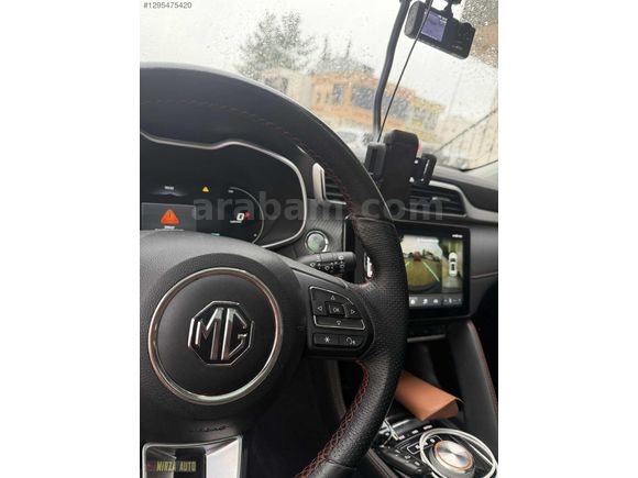EXPERTİZ FOTOĞRAFLARDA MEVCUT