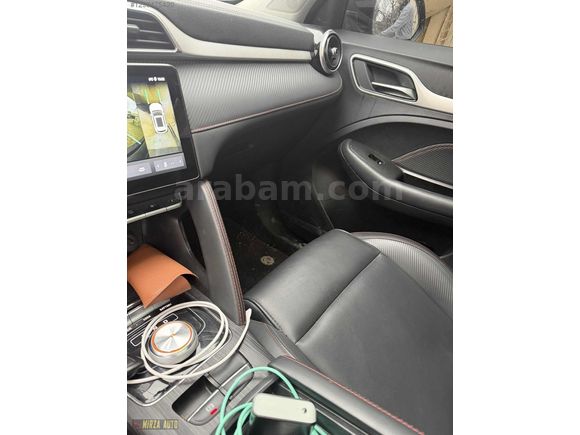 EXPERTİZ FOTOĞRAFLARDA MEVCUT