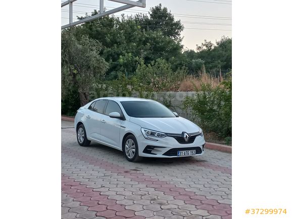 Sahibinden Renault Megane 1.3 TCe Joy 2021 Model 