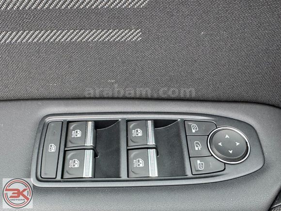 3K MOTORS 2024 1.3TCE CAPTUR ESPRİT ALPİNE HYBRİT SERVİS BAKIML