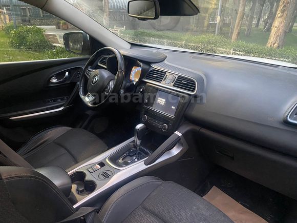 HATASIZ BOYASIZ 2016 MODEL RENAULT Kadjar 1.5 DCI Icon EDC
