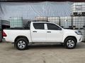 2015 MDL+TOYOTA+HILUX+4X2