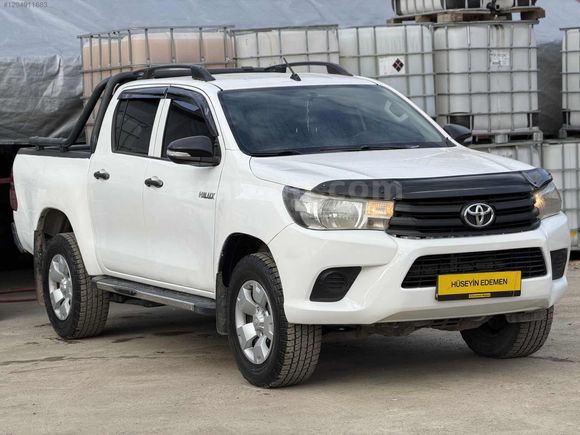 2015 MDL+TOYOTA+HILUX+4X2