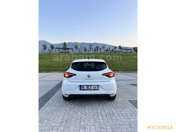 Sahibinden Renault Clio 1.0 TCe Joy 2022 Model 