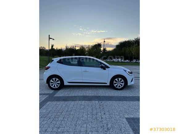 Sahibinden Renault Clio 1.0 TCe Joy 2022 Model 