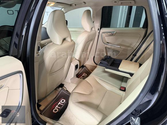 VOLVO XC60 ADVANCE DİRKSYN ISITMA GERİ GRŞ NAVİGASYON F1 HATASIZ