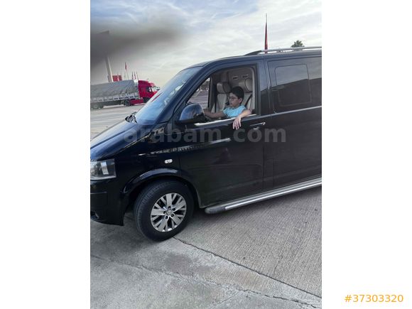 Sahibinden Volkswagen Caravelle 2.0 TDI Comfortline 2014 Model  205.000 km Siyah