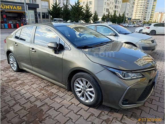 Sahibinden Toyota Corolla 1.5 Dream 2021 Model