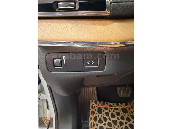 VOLVO XC90 2.0 B5 AWD İNSCRİPTİON 7 KOLTUK