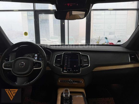 VOLVO XC90 2.0 B5 AWD İNSCRİPTİON 7 KOLTUK