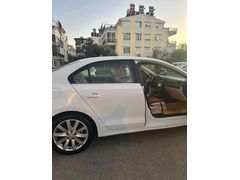 Sahibinden Volkswagen Jetta 1.4 TSi BlueMotion Comfortline 2015 Model 