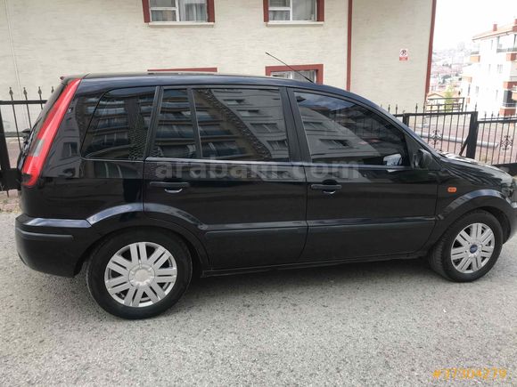 Sahibinden Ford Fusion 1.6 Lux 2004 Model    2005 model üstü octavıa takaslı 