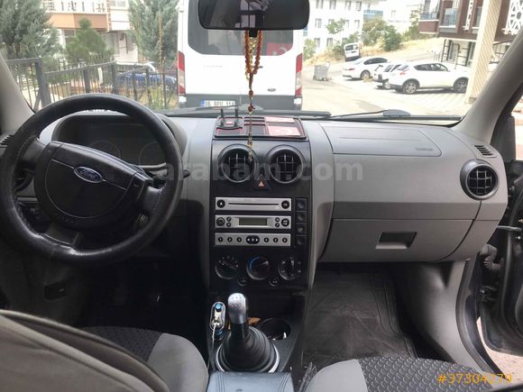 Sahibinden Ford Fusion 1.6 Lux 2004 Model    2005 model üstü octavıa takaslı 