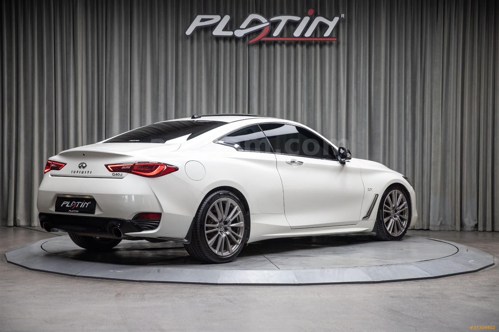Galeriden Infiniti Q60 2.0 2017 Model İstanbul 108.599 km Beyaz 6