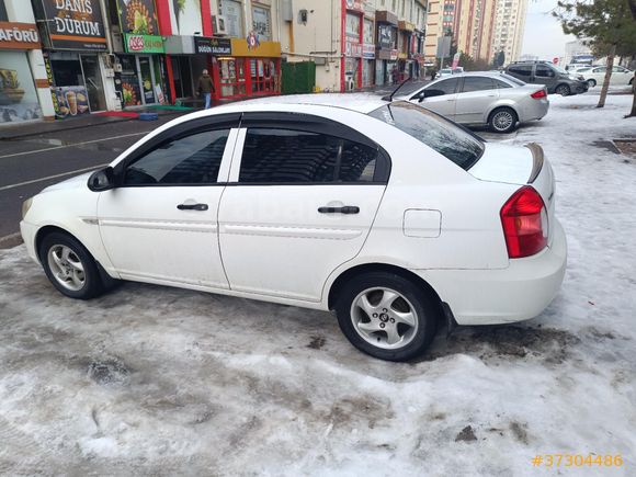 Sahibinden Hyundai Accent Era 1.4 Team 2011 Model