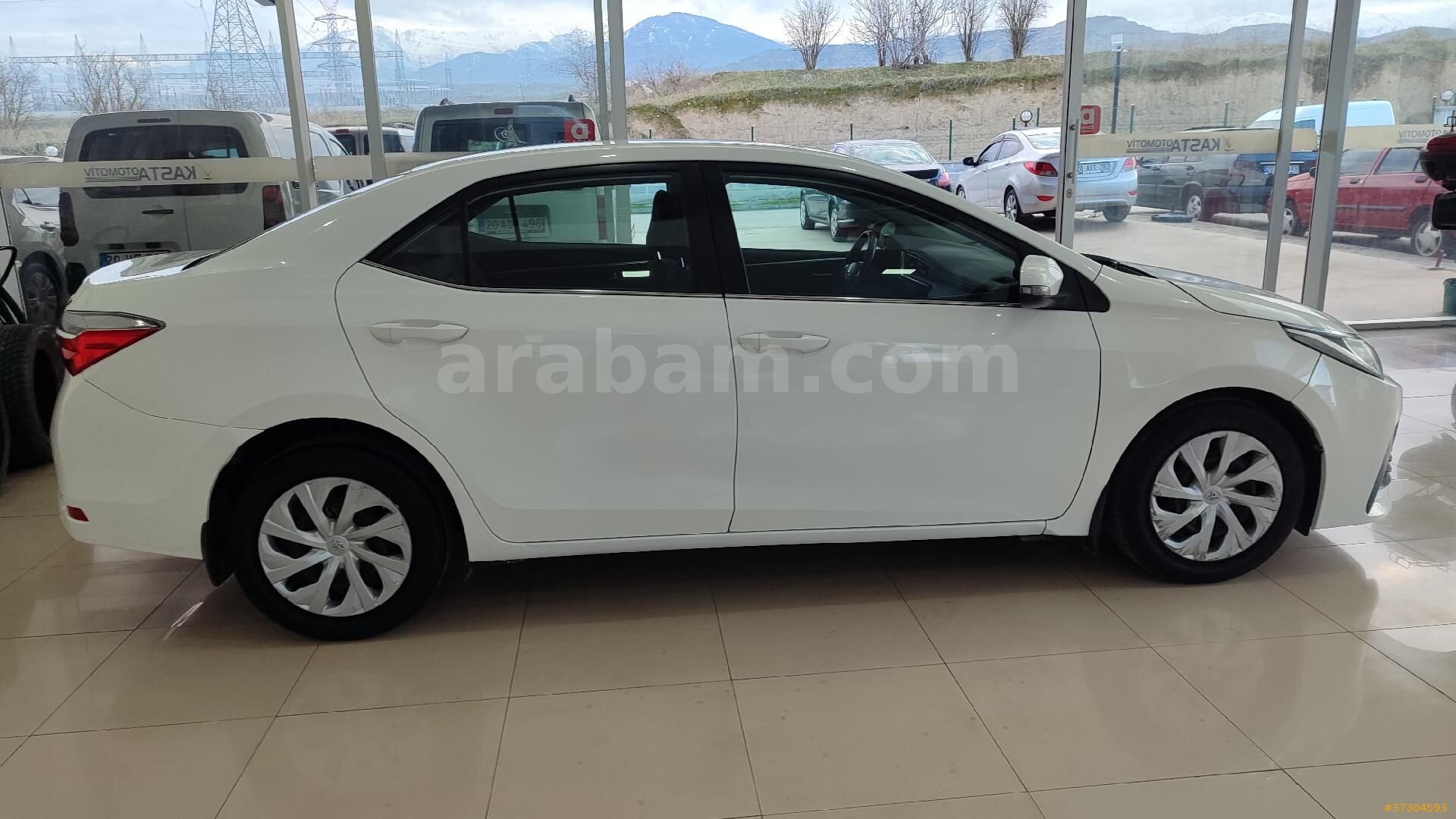 Galeriden Toyota Corolla 1.4 D-4D Advance 2017 Model Denizli 213.500 km Beyaz 1