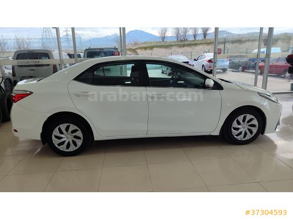 Toyota Corolla 1.4 D-4D Advance OTM.2017 MODEL DEĞİŞENSİZ !!!!!!