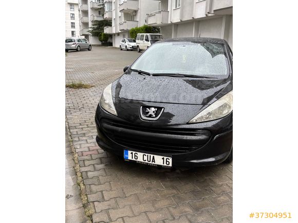 Sahibinden Peugeot 207 1.4 HDi Comfort 2009 Model 