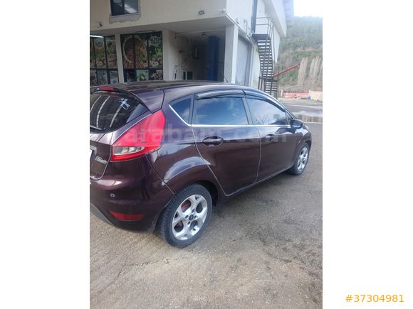 Sahibinden Ford Fiesta Aile Aracı