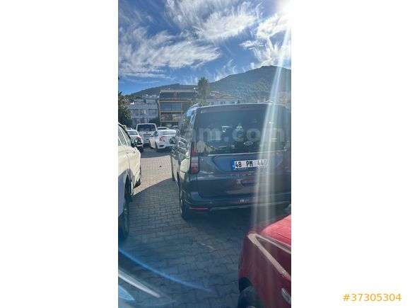 Sahibinden Ford Tourneo Connect 2.0 EcoBlue Active 2024 Model 