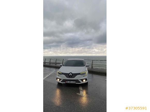 Sahibinden Renault Megane 1.5 Blue DCI Touch 2020 Model 