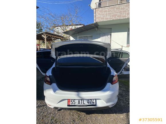 Sahibinden Renault Megane 1.5 Blue DCI Touch 2020 Model 
