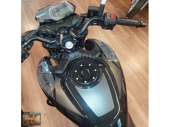 BAJAJ N 250 CC