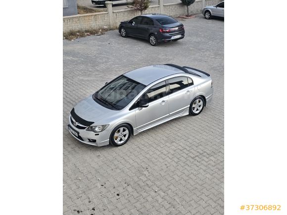 Sahibinden Honda Civic 1.6 i-VTEC Premium 2010 Model