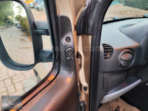 2010 DOBLO SAFELİNE DEĞİŞENSİZ KLİMALI ÇİFT SÜRGÜ