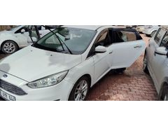 Sahibinden Ford Focus 1.5 TDCi Trend X 2015 Model  235.000 km Beyaz