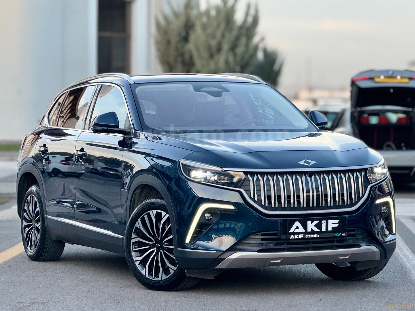 GALERİDEN TOGG T10X V2 2024 MODEL ANKARA 37.000 KM MAVİ (METALİK)