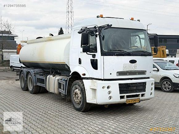 İZGİ OTOMOTİV'DEN 2014 MODEL 126 BİN KM'DE FORD 2532 SU TANKERİ