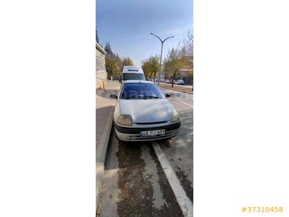 Sahibinden Renault Clio 1.6 RTE 2000 Model