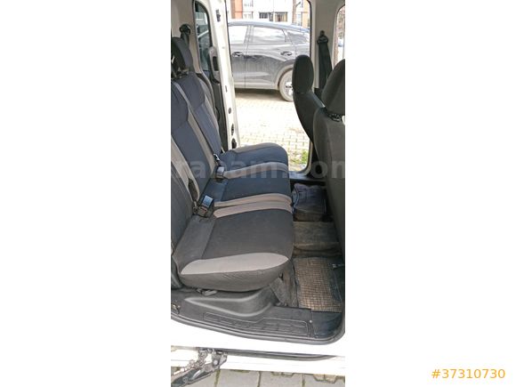 Sahibinden Fiat Doblo Combi 1.6 Multijet Safeline 2017 Model  218.000 km Beyaz