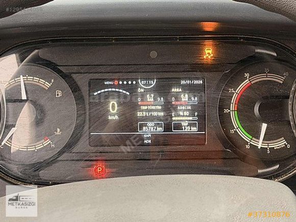 İZGİ OTOMOTİV'DEN 2020 MODEL 85 BİN KM'DE ISUZU DAMPERLİ KAMYON