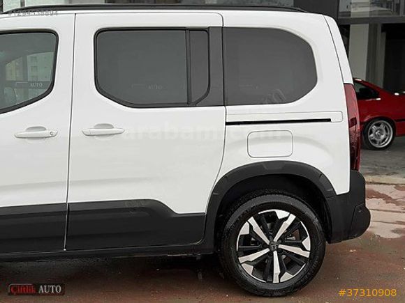ÇİFTLİK AUTO'DAN HATASIZ BOYASIZ 22.000KM