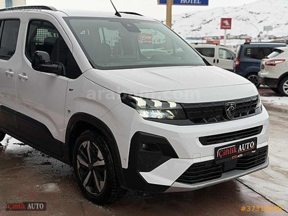 ÇİFTLİK AUTO'DAN HATASIZ BOYASIZ 22.000KM