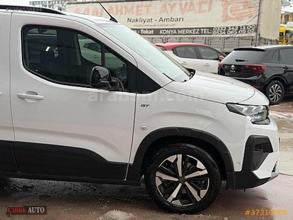 ÇİFTLİK AUTO'DAN HATASIZ BOYASIZ 22.000KM