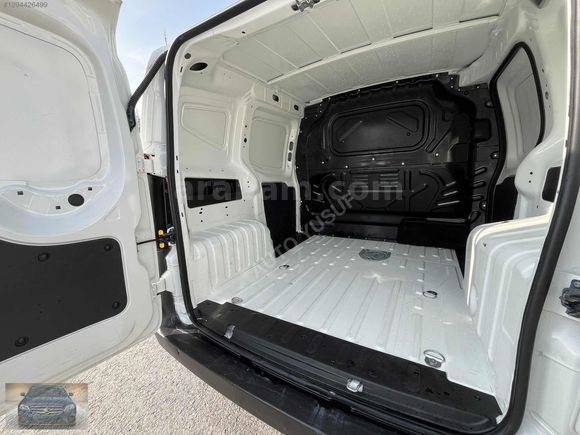 2023 FİAT CARGO 1.3 MJT.95 HP BOYASIZ %20 FTR.KK. TAKSİT