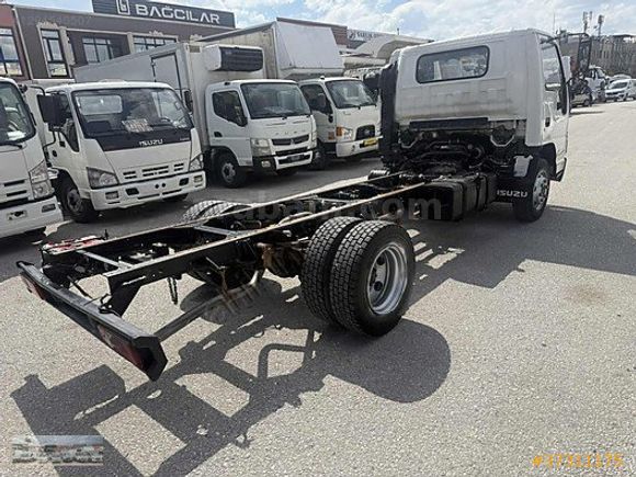 "GALERİ PINAR" 2008 İSUZU NPR TURBO ŞASE KAMYON 425.000KM
