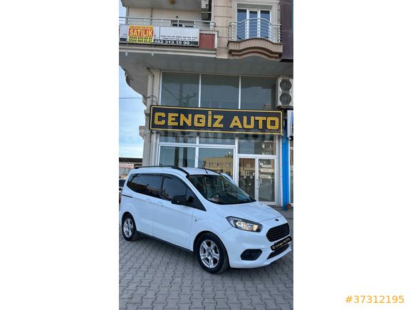 Sahibinden Ford Tourneo Courier 1.5 TDCi Delux 2022 Model 