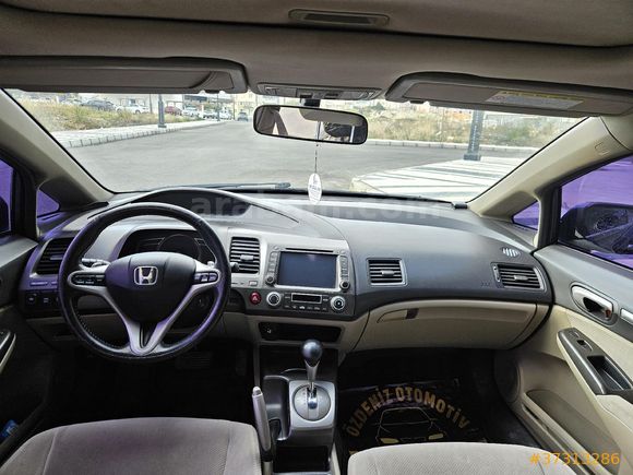 HONDA CİVİC 1.6 ELEGANCE 2010 MODEL OTOMATİK SANRUFLU