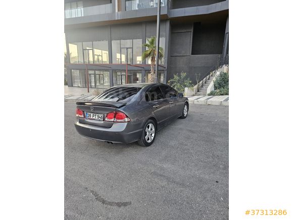 HONDA CİVİC 1.6 ELEGANCE 2010 MODEL OTOMATİK SANRUFLU