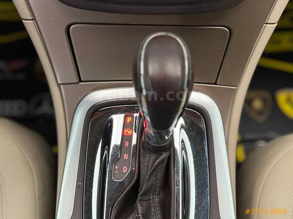 Sahibinden Opel Insignia 2.0 CDTI Edition 2012 Model 