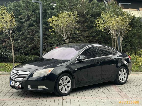 Sahibinden Opel Insignia 2.0 CDTI Edition 2012 Model 
