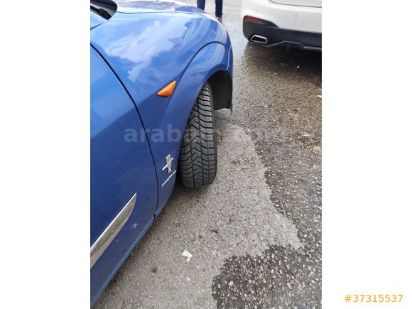 Sahibinden Ford Focus 1.6 Ghia 2000 Model